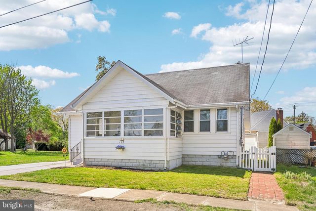 112 W RAILROAD AVE, Blackwood, NJ 08012