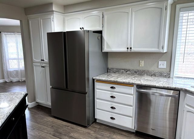 2307 Jeremy Street, Central Point, OR 97502