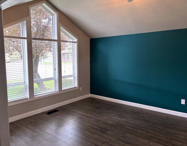 2307 Jeremy Street, Central Point, OR 97502