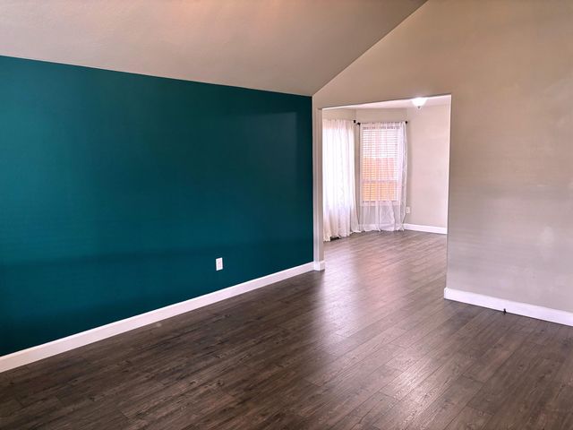 2307 Jeremy Street, Central Point, OR 97502