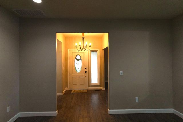 2307 Jeremy Street, Central Point, OR 97502