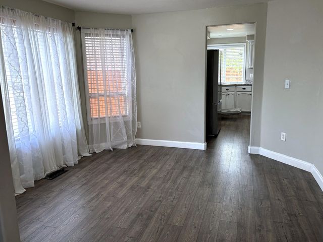 2307 Jeremy Street, Central Point, OR 97502