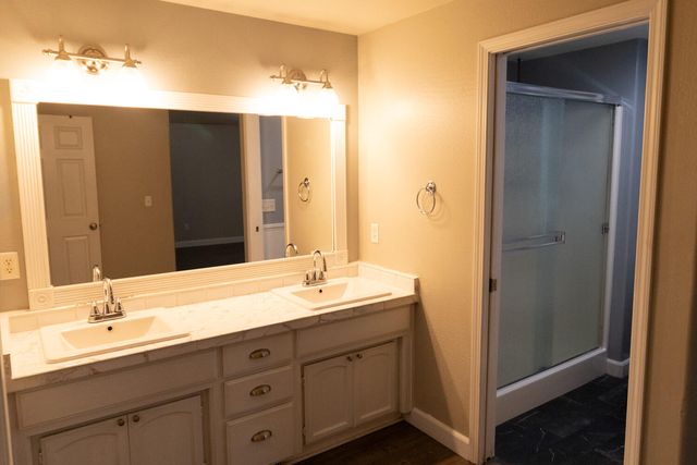 2307 Jeremy Street, Central Point, OR 97502