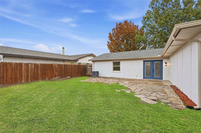 1023 Chappell Drive, Mesquite, TX 75149