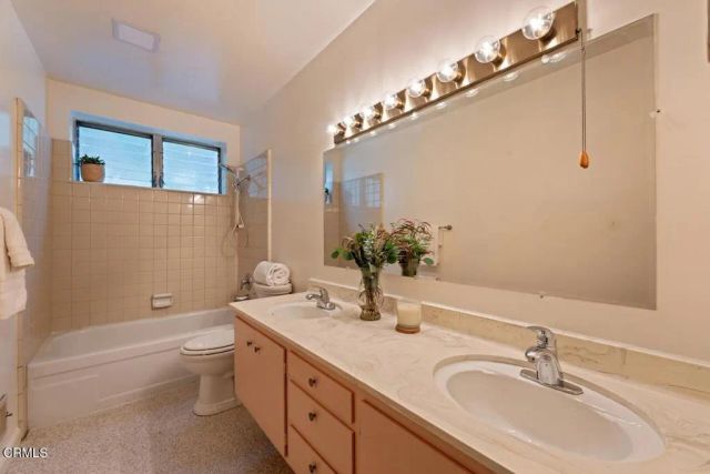 3772 Latrobe Street, Los Angeles, CA 90031