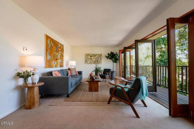 3772 Latrobe Street, Los Angeles, CA 90031
