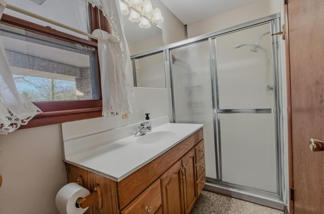 817 FAIRWAY DR, Columbia, MO 65201