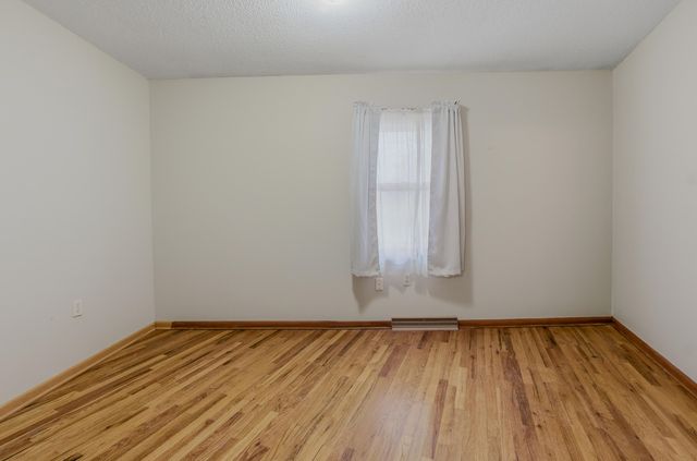 817 FAIRWAY DR, Columbia, MO 65201