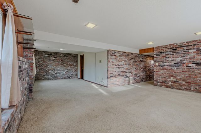 817 FAIRWAY DR, Columbia, MO 65201