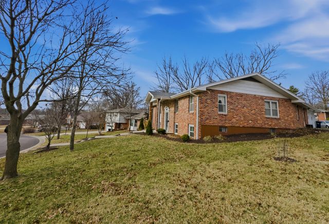 817 FAIRWAY DR, Columbia, MO 65201