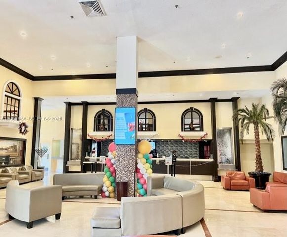 19201 Collins Avenue 108, Sunny Isles Beach, FL 33160
