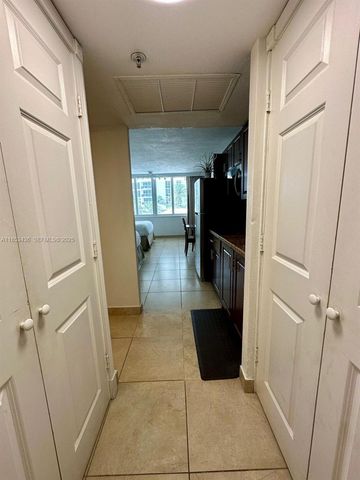 19201 Collins Avenue 108, Sunny Isles Beach, FL 33160