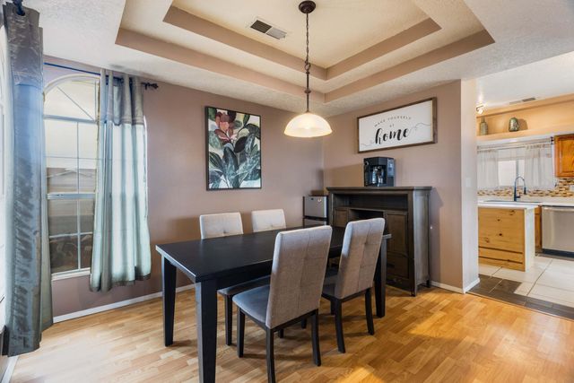 7228 Spruce Mountain Loop NE, Rio Rancho, NM 87144