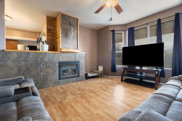 7228 Spruce Mountain Loop NE, Rio Rancho, NM 87144