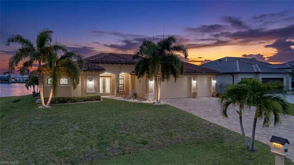 Image 1 of property listing at 4635 NW 32nd TER, Cape Coral, FL 33993