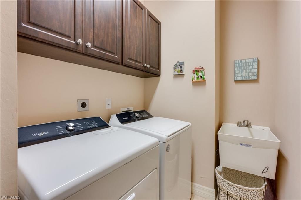 Image 22 of property listing at 4635 NW 32nd TER, Cape Coral, FL 33993