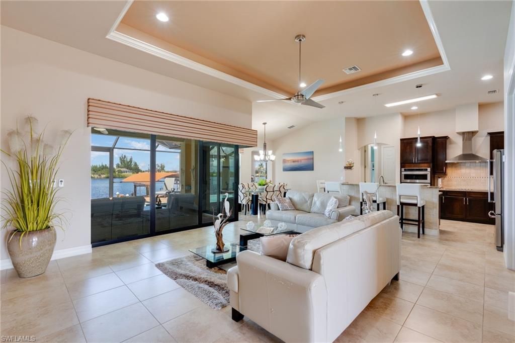 Image 3 of property listing at 4635 NW 32nd TER, Cape Coral, FL 33993