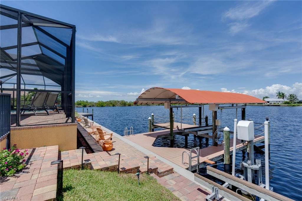 Image 32 of property listing at 4635 NW 32nd TER, Cape Coral, FL 33993