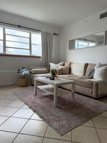 1881 Washington Avenue 10F, Miami Beach, FL 33139