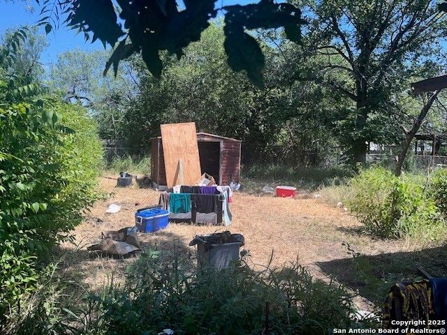 4911 Lark, San Antonio, TX 78228