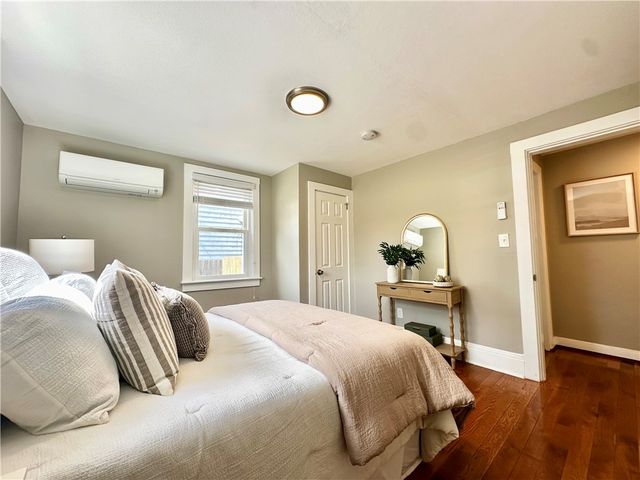 143 River Vue Avenue, Warwick, RI 02889