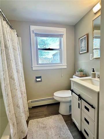 143 River Vue Avenue, Warwick, RI 02889