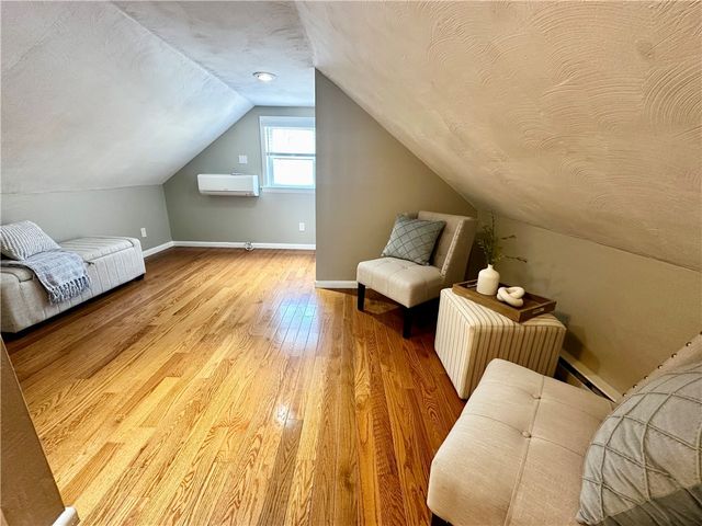 143 River Vue Avenue, Warwick, RI 02889