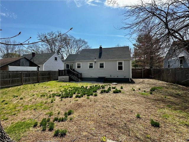 143 River Vue Avenue, Warwick, RI 02889