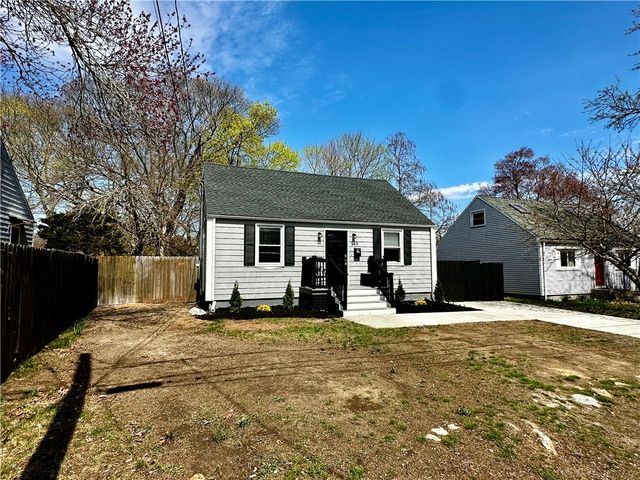 143 River Vue Avenue, Warwick, RI 02889