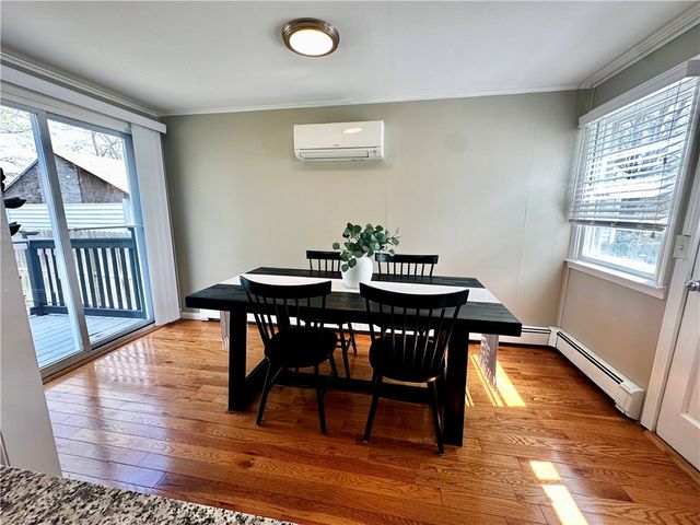 143 River Vue Avenue, Warwick, RI 02889