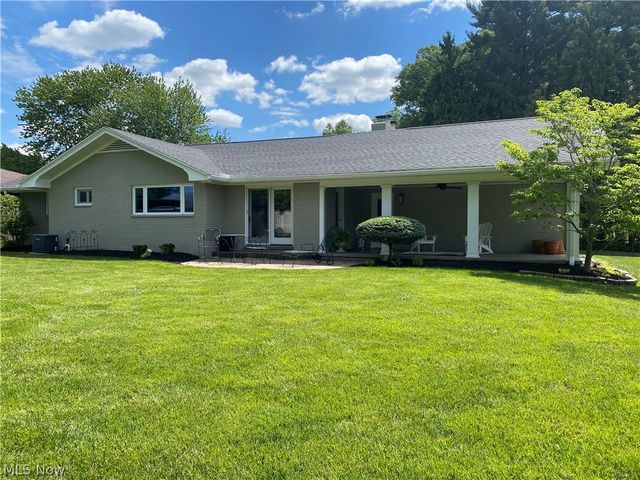 4807 10th Avenue, Vienna, WV 26105