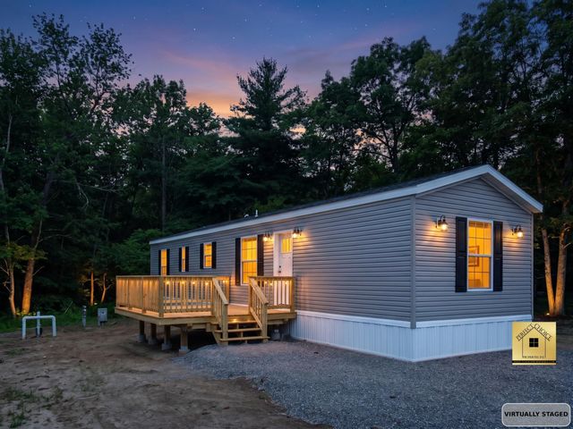 22 Martin Road, Deering, NH 03244