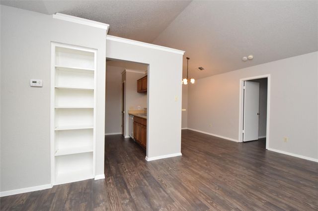 12309 Dellrey DR A, Austin, TX 78758