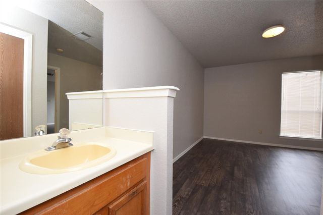 12309 Dellrey DR A, Austin, TX 78758