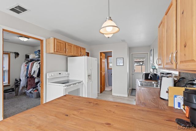 502 Wilbur Avenue, Brooklyn, MI 49230