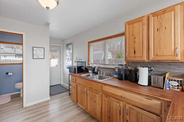 502 Wilbur Avenue, Brooklyn, MI 49230