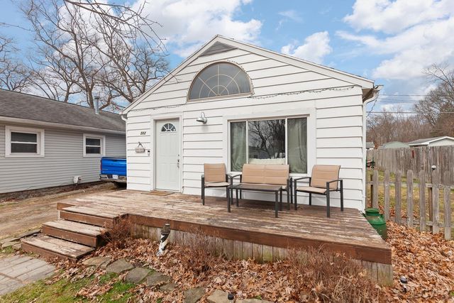 502 Wilbur Avenue, Brooklyn, MI 49230