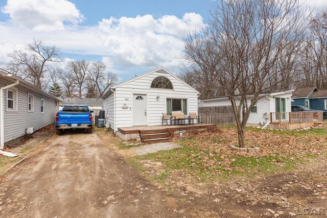 502 Wilbur Avenue, Brooklyn, MI 49230