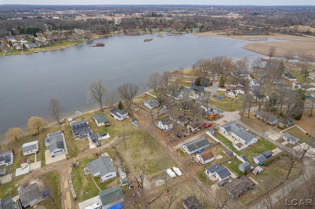 502 Wilbur Avenue, Brooklyn, MI 49230