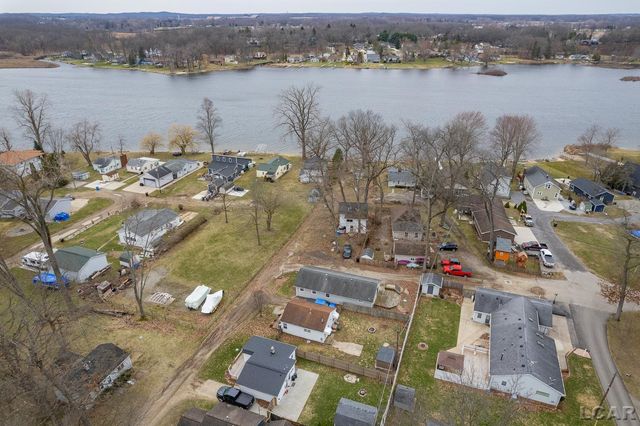 502 Wilbur Avenue, Brooklyn, MI 49230