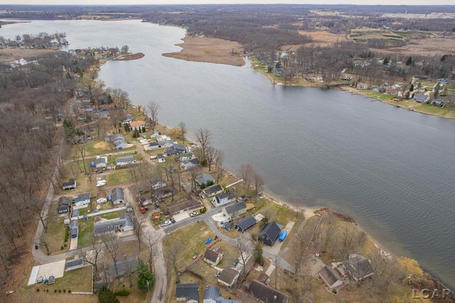 502 Wilbur Avenue, Brooklyn, MI 49230