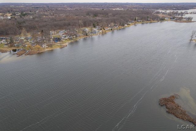 502 Wilbur Avenue, Brooklyn, MI 49230