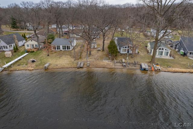 502 Wilbur Avenue, Brooklyn, MI 49230