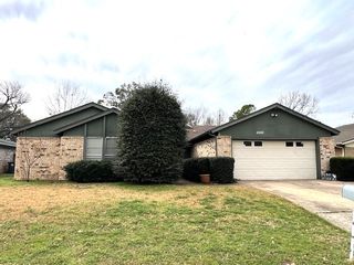 2008 Sexton Drive, Arlington, TX 76015
