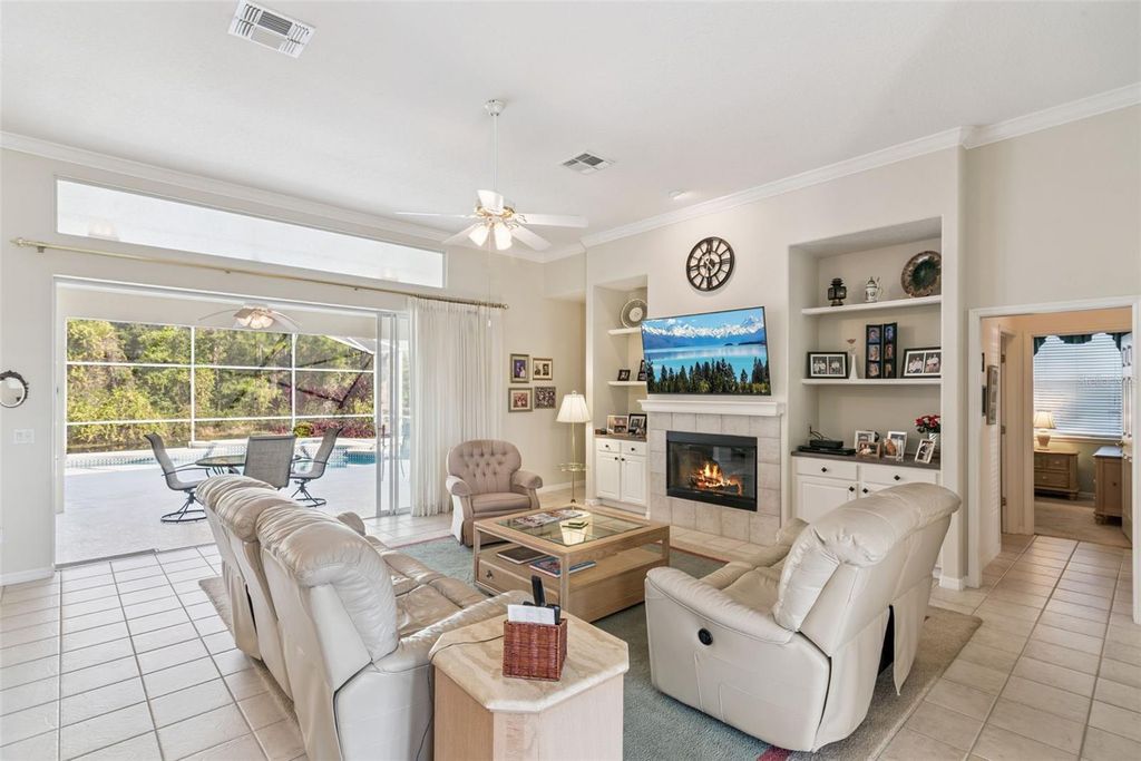 Image 14 of property listing at 9179 DOLLANGER COURT, Orlando, FL 32819