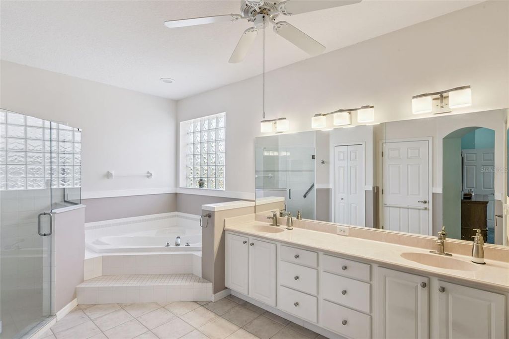 Image 22 of property listing at 9179 DOLLANGER COURT, Orlando, FL 32819