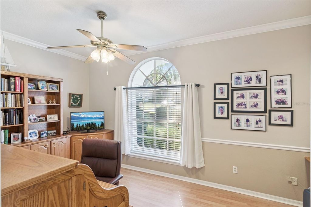 Image 32 of property listing at 9179 DOLLANGER COURT, Orlando, FL 32819