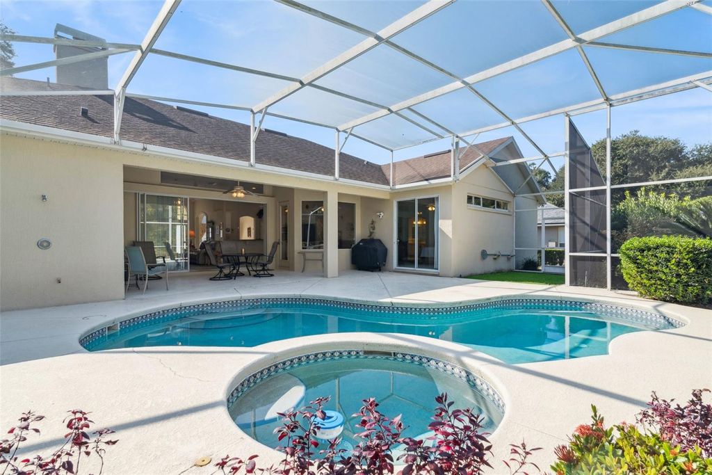 Image 6 of property listing at 9179 DOLLANGER COURT, Orlando, FL 32819