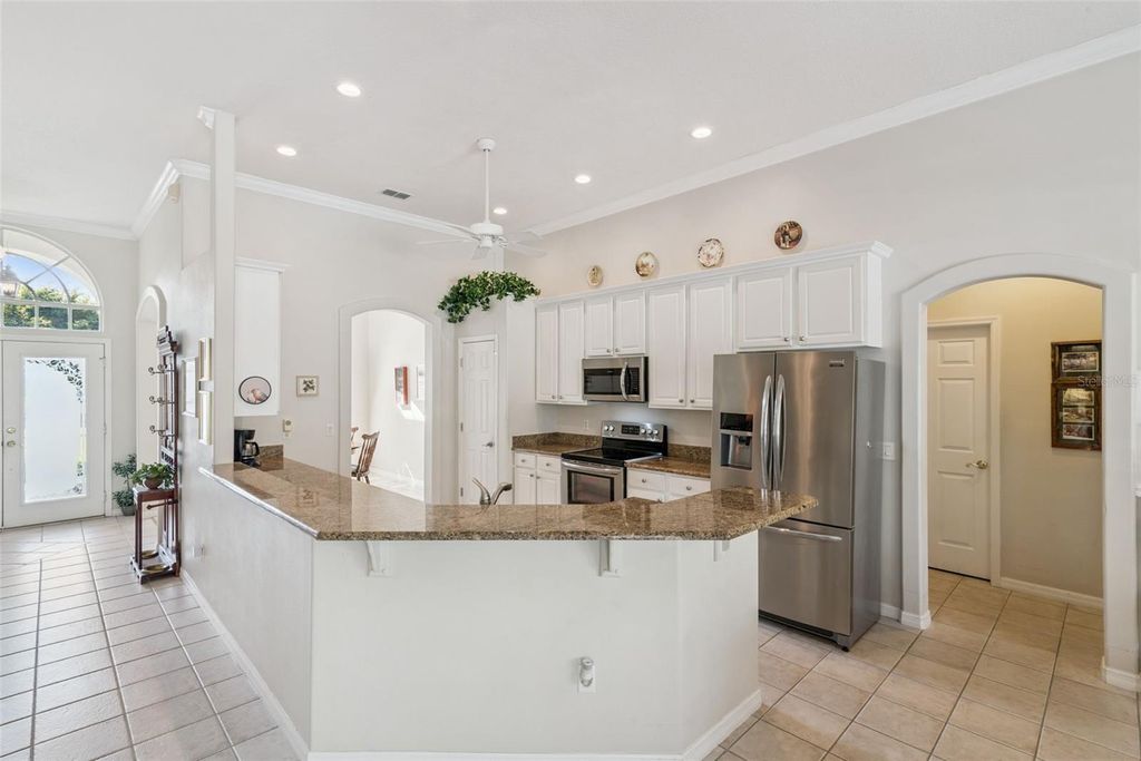 Image 7 of property listing at 9179 DOLLANGER COURT, Orlando, FL 32819