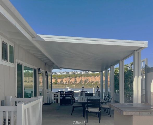 25 Saratoga, Newport Beach, CA 92660